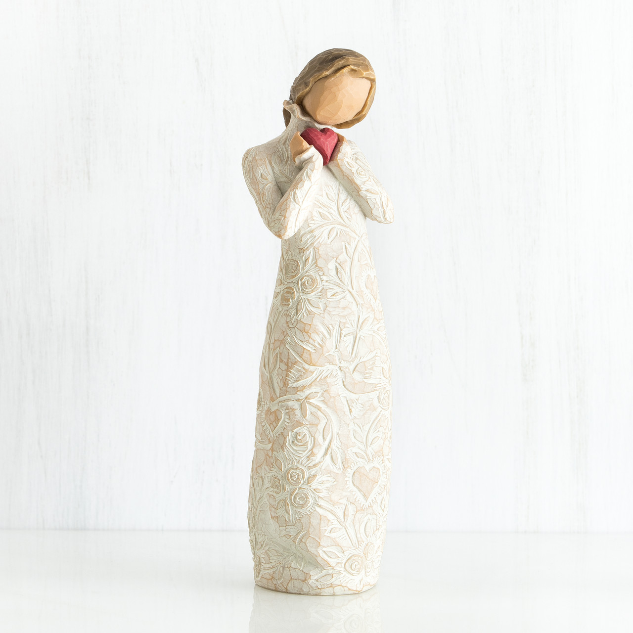 Je t'aime (I love you) sculpted figure by Susan Lordi
