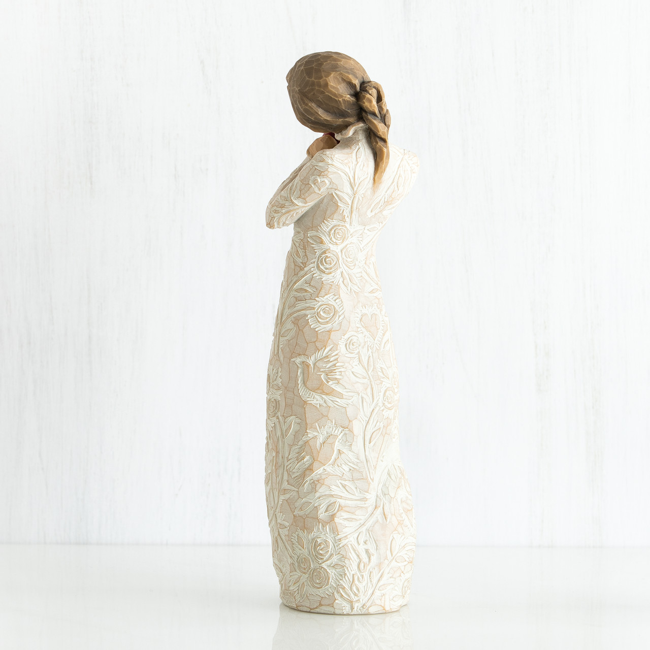 Je t'aime (I love you) sculpted figure by Susan Lordi